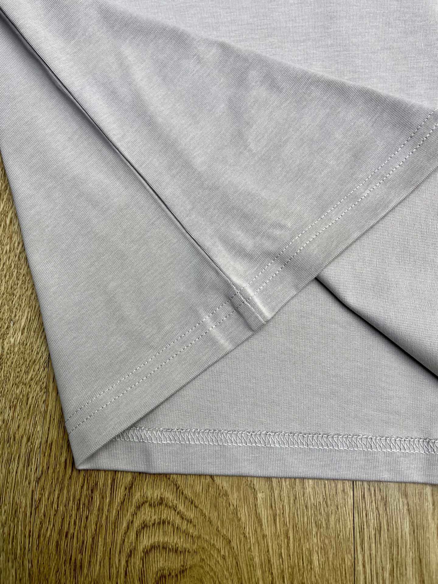 Minimal Fit Tee
