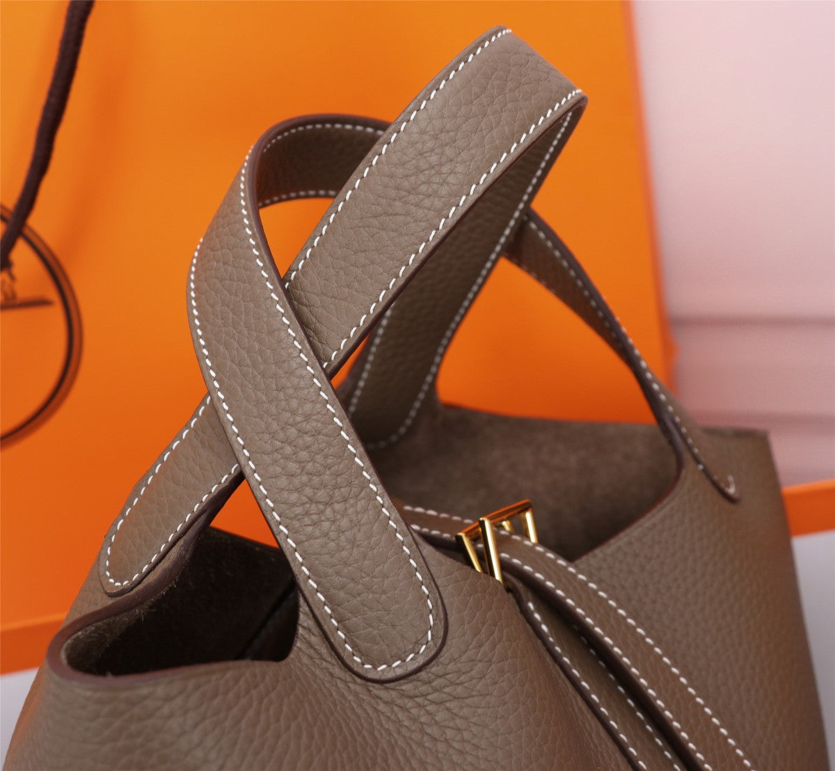 Bucket Bag Taupe